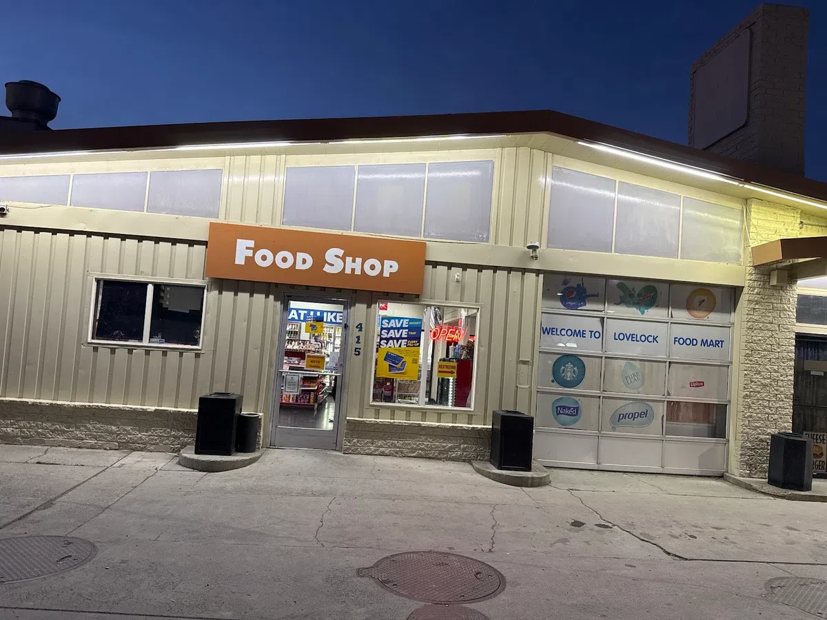 Lovelock Food Mart